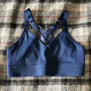 Brooks running bra 34 C/D adjustable brooks sports bra Drive running sports bra